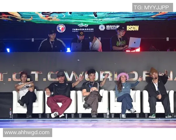 杭州街舞队灵活性变革引发热议街舞文化新潮流探讨 杭州街舞队灵活性变革引发热议街舞文化新潮流探讨