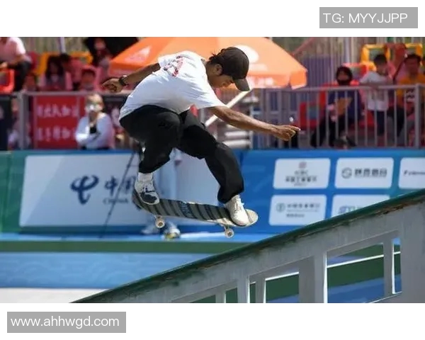 杭州滑板队独特节奏打法深度分析与战术解读 杭州滑板队独特节奏打法深度分析与战术解读