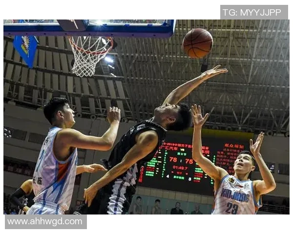 重庆篮球队在城市联赛中的状态分析与表现评估