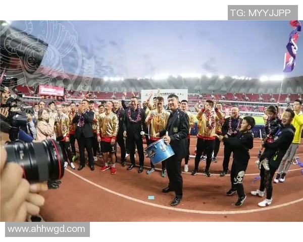 上海网球队如何通过力量变革提升竞技水平与团队协作能力