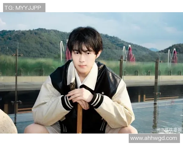 黄强专访:从青涩少年到电竞传奇的英雄联盟成长之路 黄强专访:从青涩少年到电竞传奇的英雄联盟成长之路