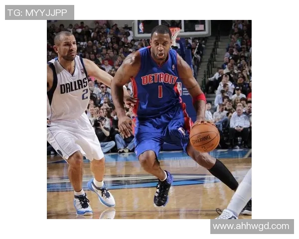 活塞与勇士精彩对决3月25日比赛录像回放及精彩瞬间分析