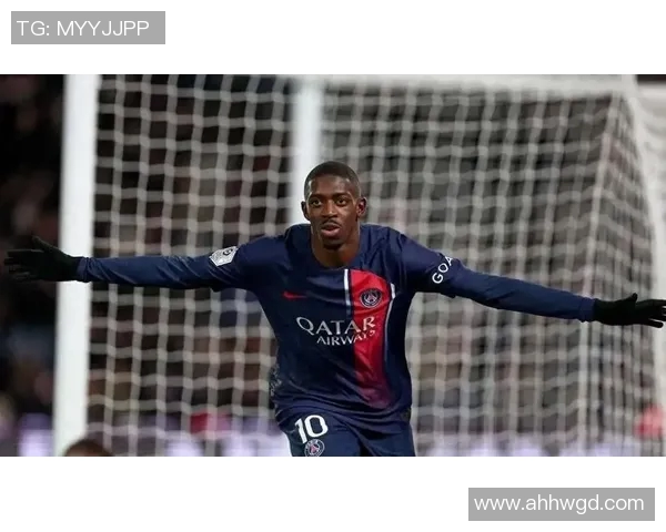 登贝莱在赛场上的闪耀表现与未来发展潜力的深度分析与展望